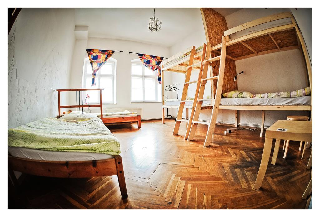 Hostel Bemma - Ozonowane Pokoje Wrocław Exterior foto